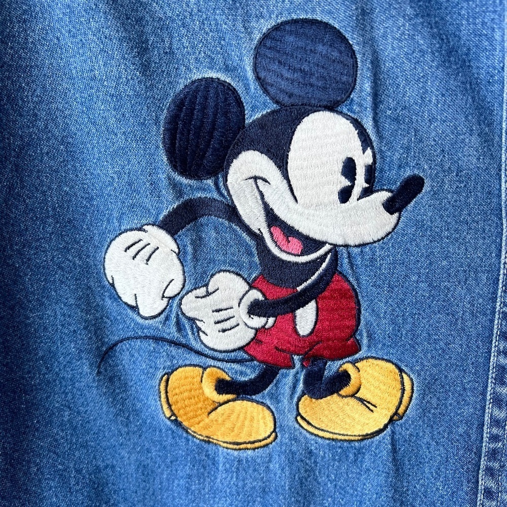 *FIRM PRICE* Vintage 90’s Disney Store Micky and Minnie Dancing Denim Shirt - Picture 3 of 11
